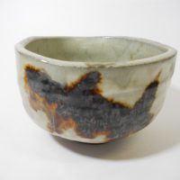 【玖山窯】作品 ”灰釉鉄絵茶碗” 伝統製法